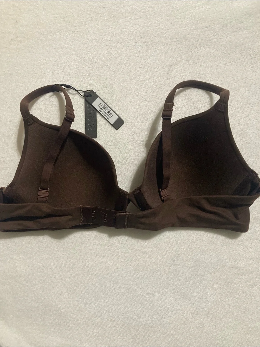 SKIMS Fits Everybody T-Shirt Bra 36A - Picture 3 of 4